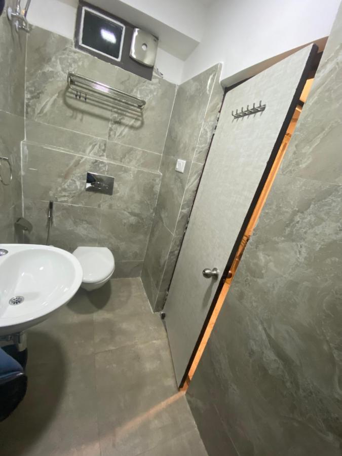 Hotel Abode Шиллонг Екстер'єр фото