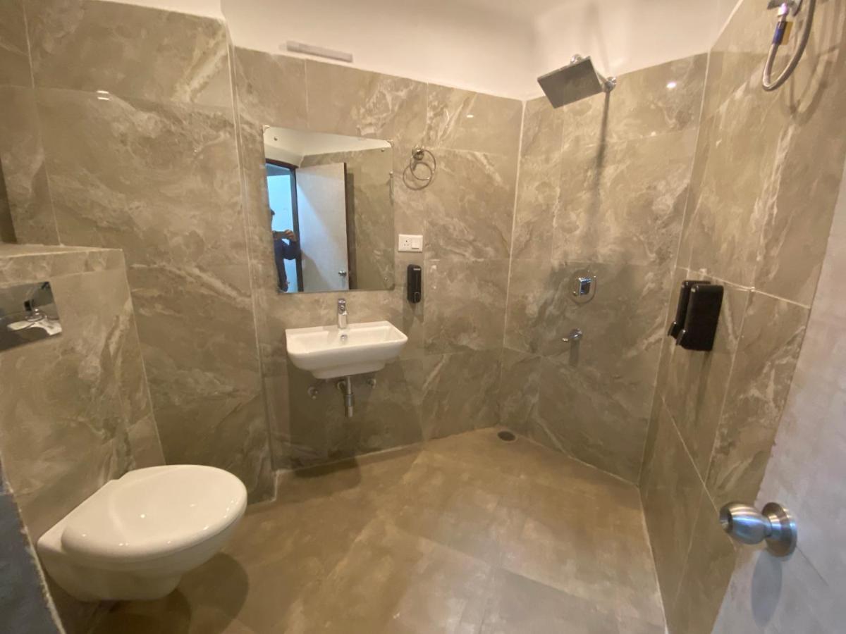 Hotel Abode Шиллонг Екстер'єр фото