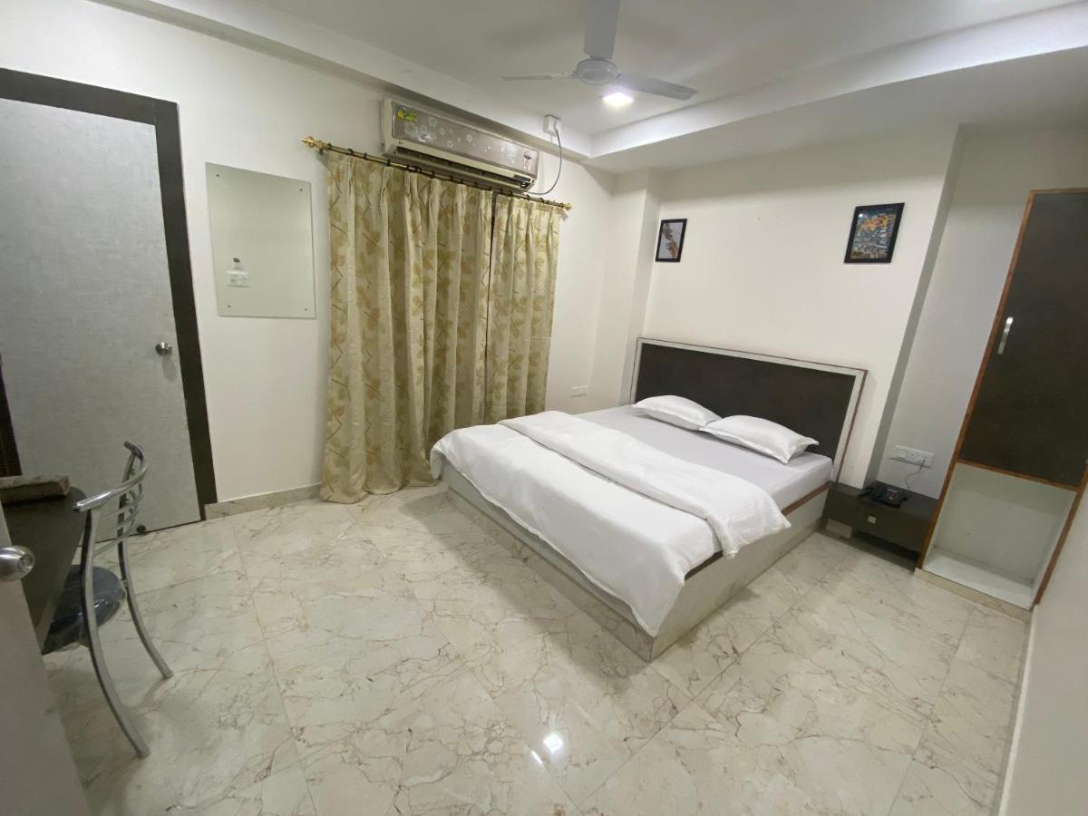Hotel Abode Шиллонг Екстер'єр фото